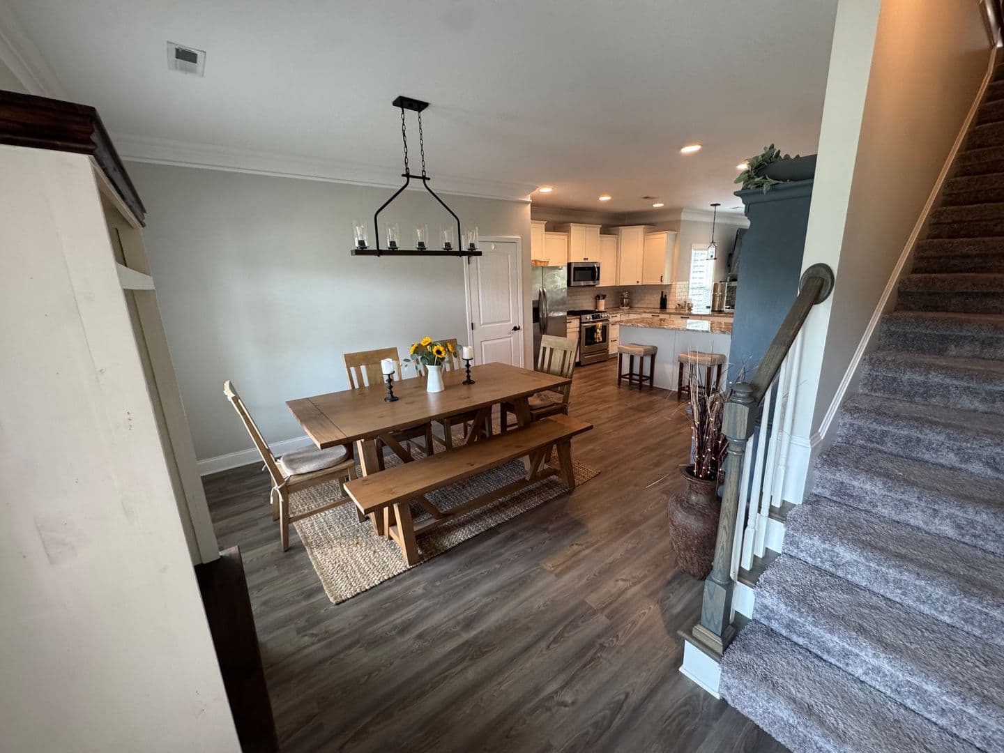 Oak Ridge House: 104 Deerberry Ln