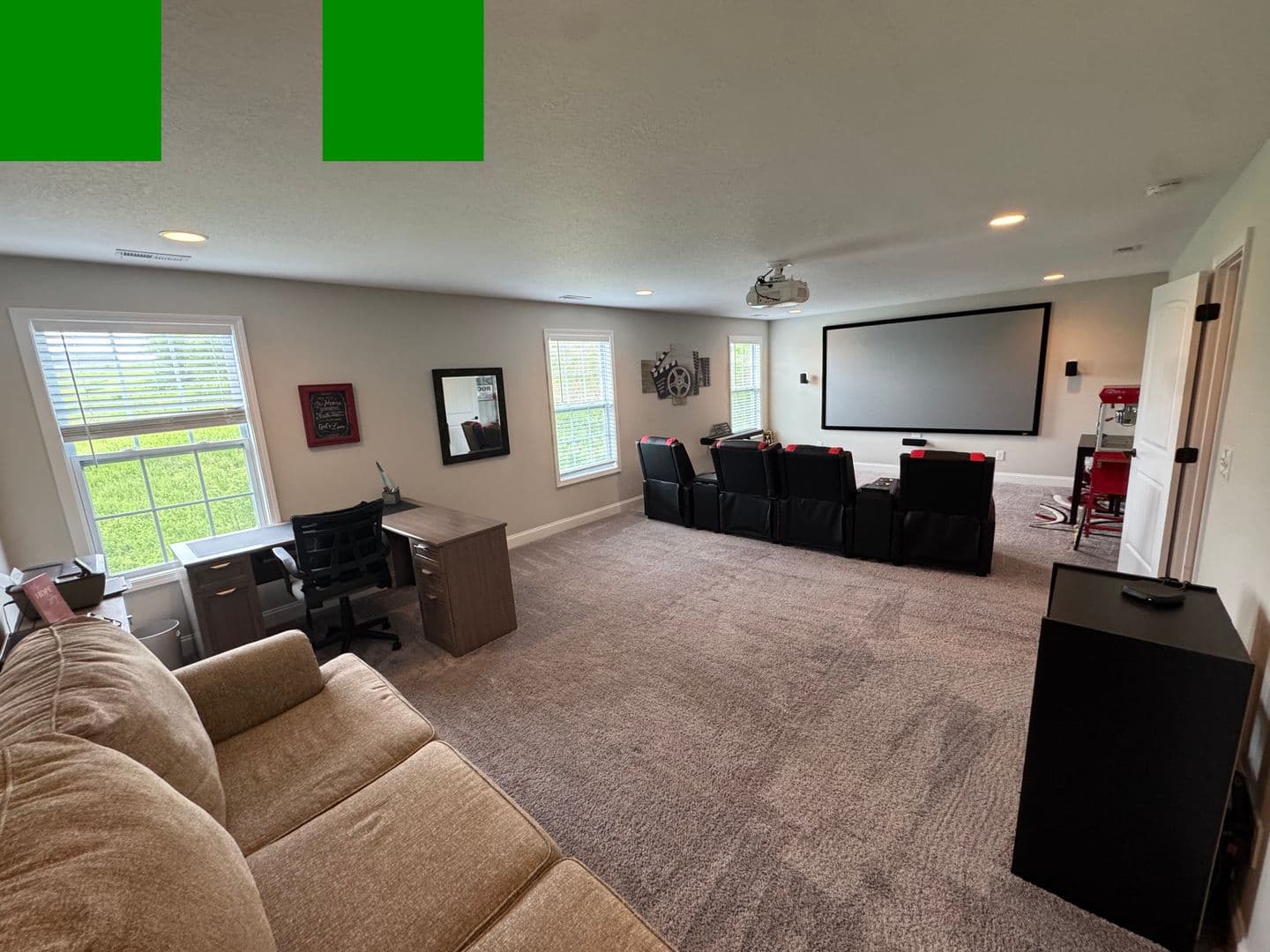 Oak Ridge House: 104 Deerberry Ln