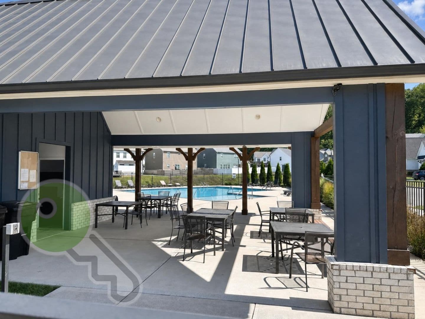 Knoxville House: 1158 Cedar Break Dr