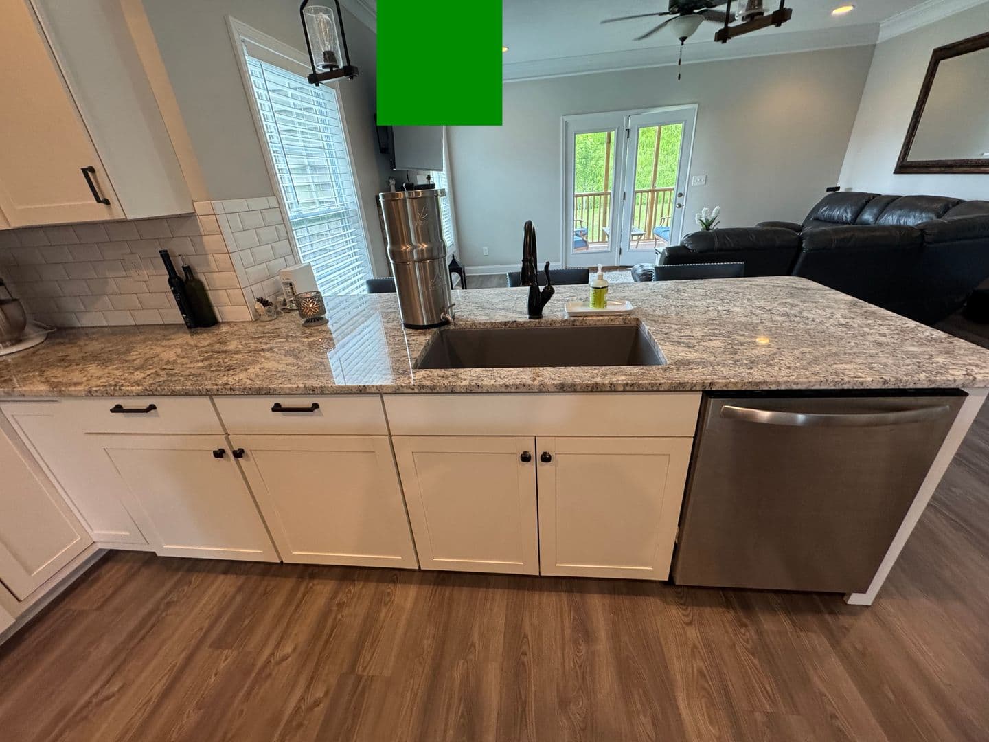 Oak Ridge House: 104 Deerberry Ln