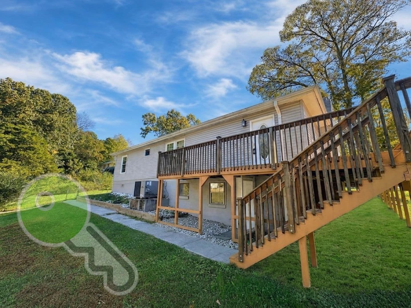 Knoxville House: 712 Canton Hollow Rd.