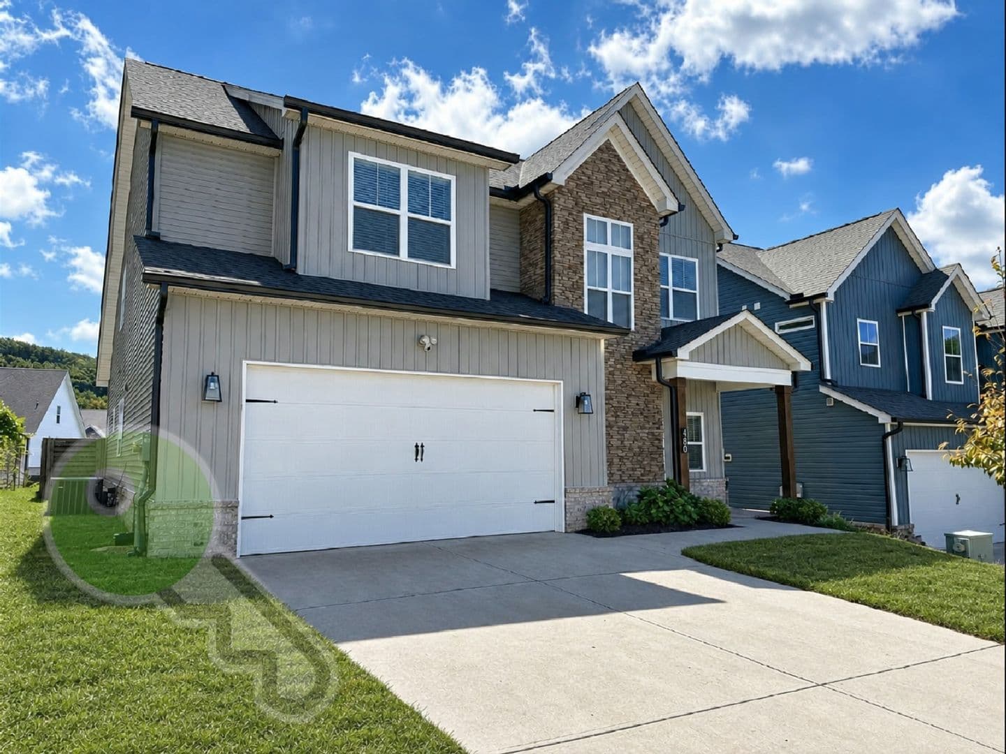 Knoxville House: 1158 Cedar Break Dr
