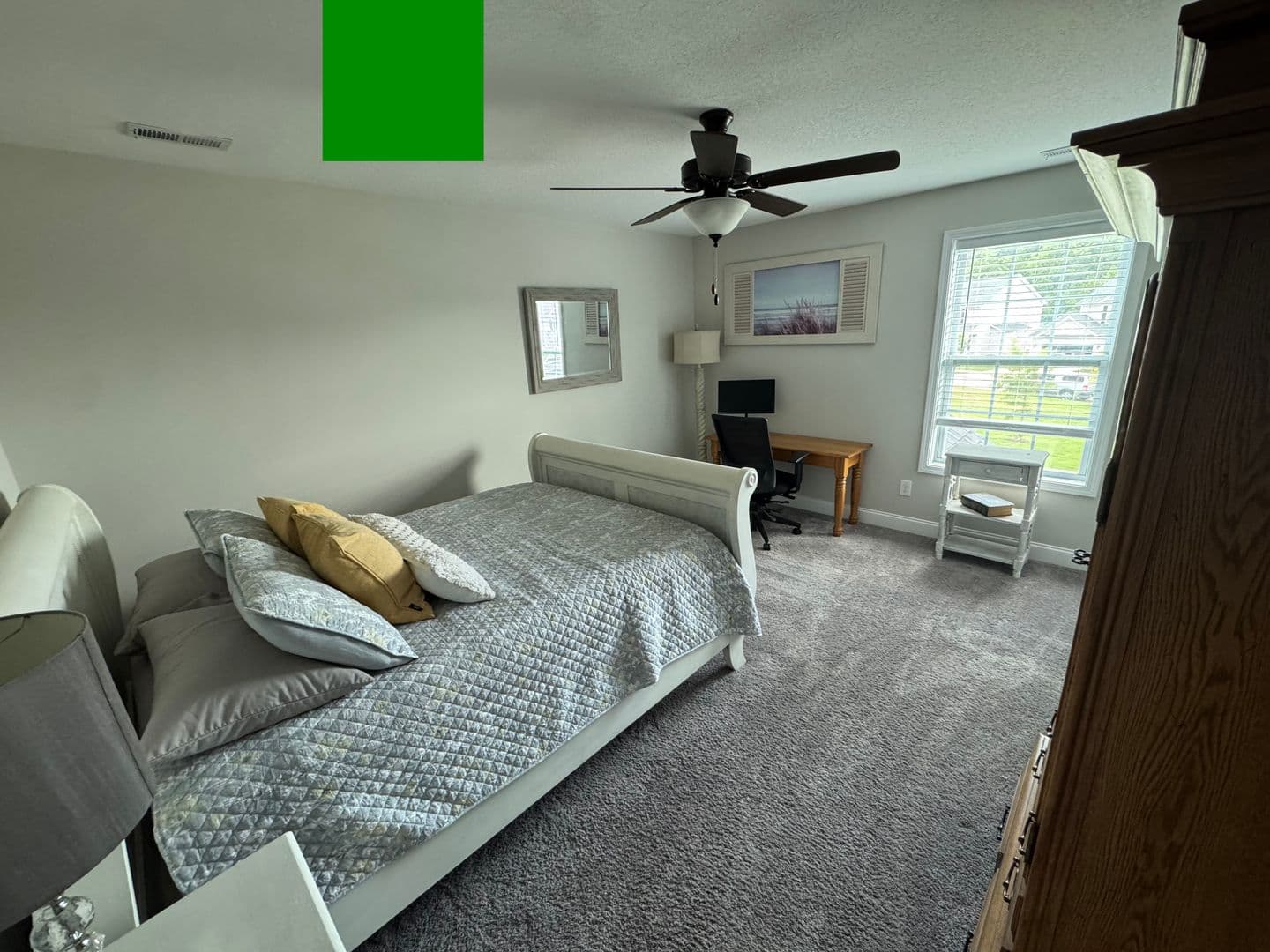 Oak Ridge House: 104 Deerberry Ln