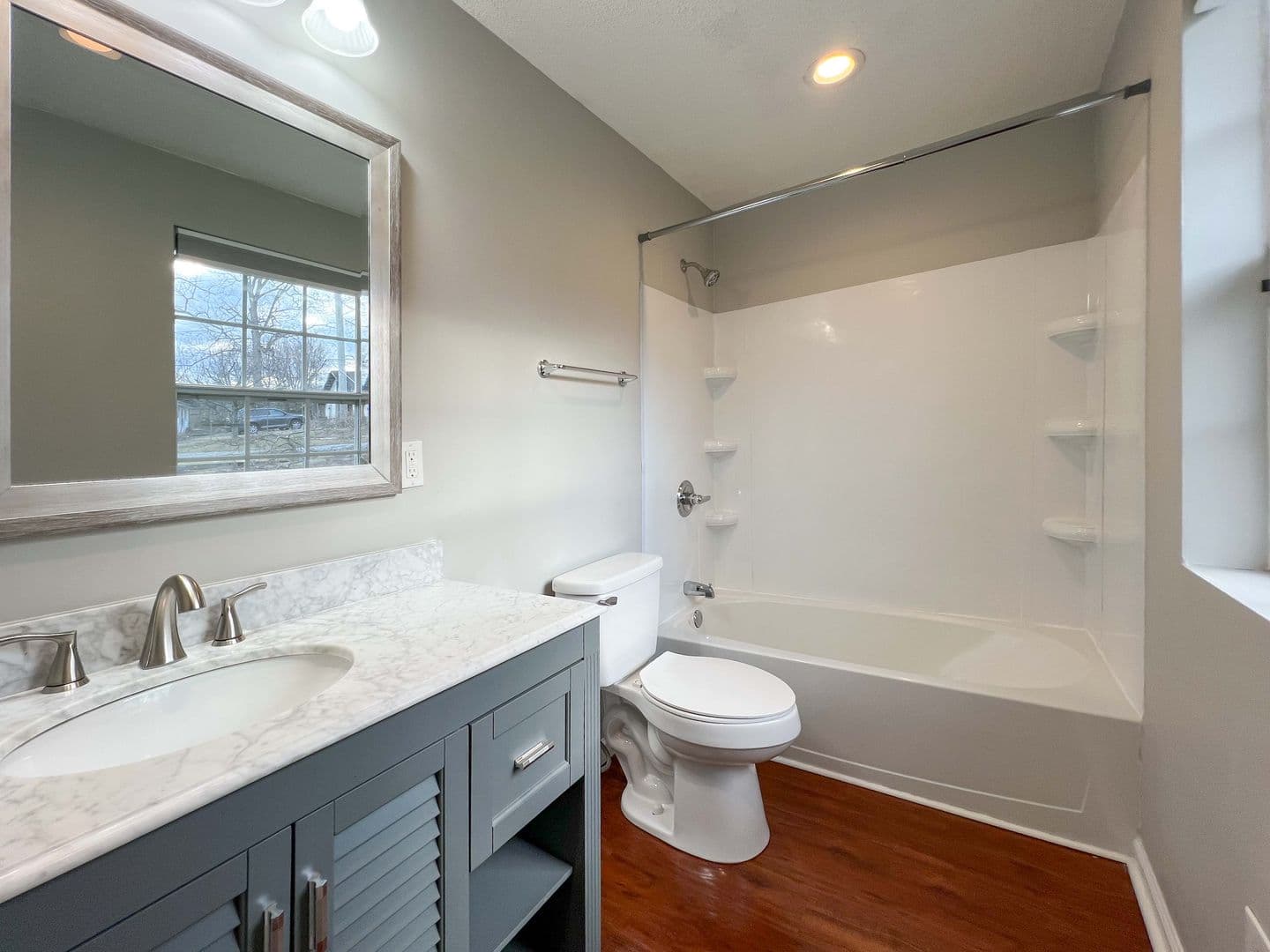 Knoxville House: 712 Canton Hollow Rd.