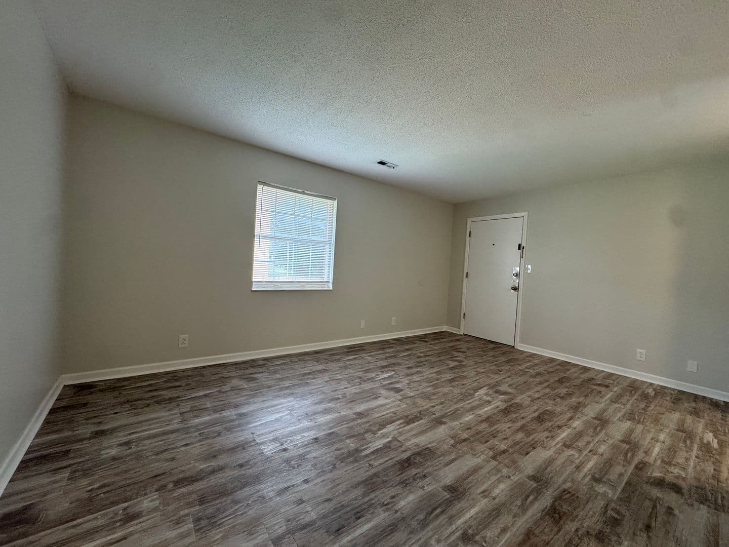 Knoxville Apartment: 212 S. David Ln.