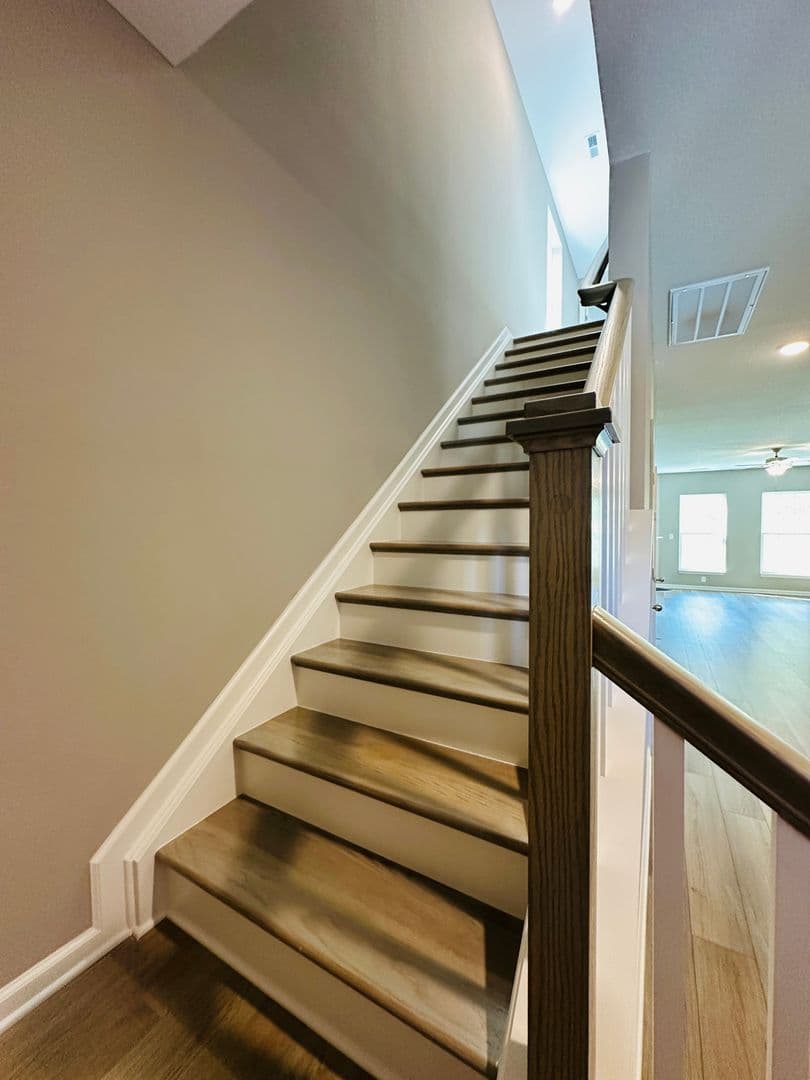 Knoxville House: 1939 Juniper Brush Rd