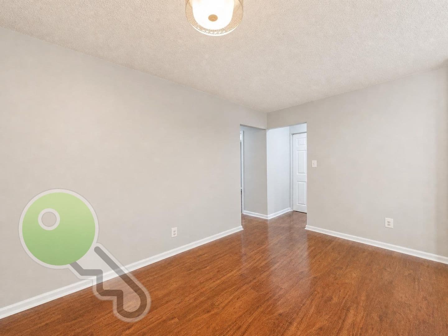Knoxville House: 712 Canton Hollow Rd.