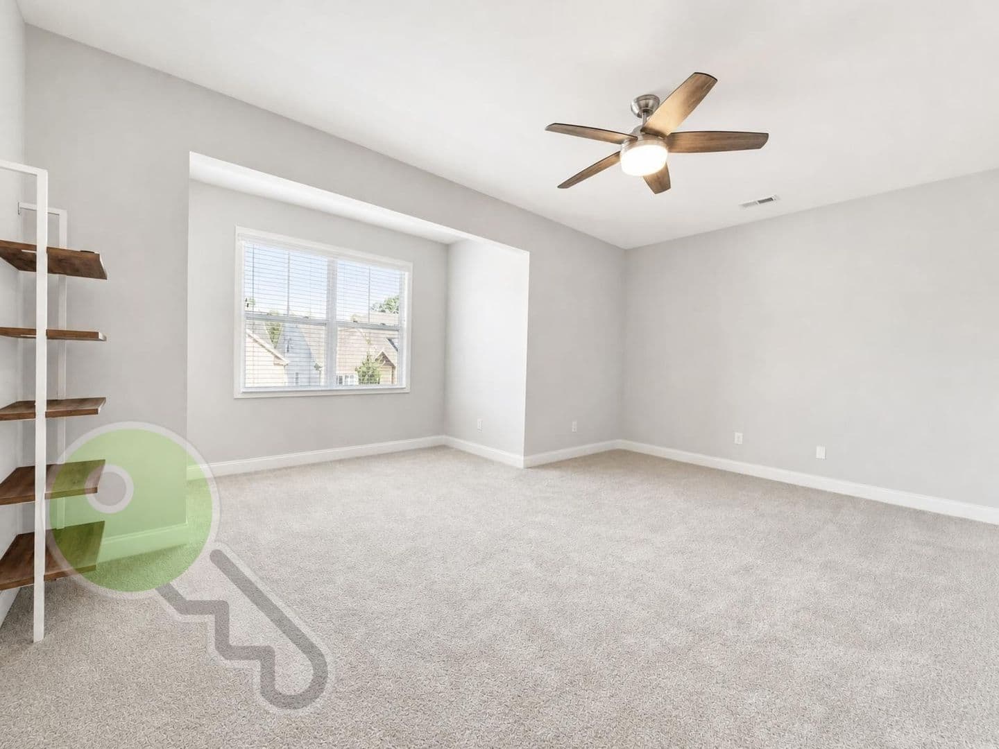 Knoxville House: 1158 Cedar Break Dr