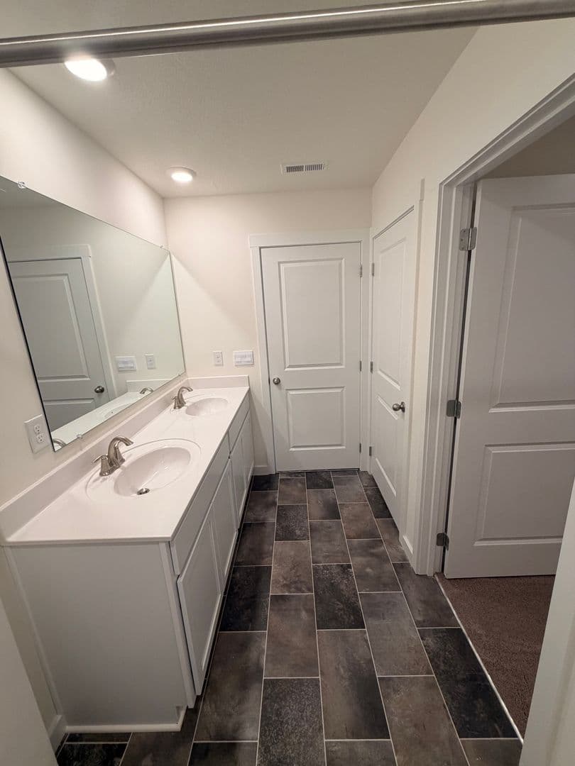 Knoxville House: 7033 Randleman Dr.