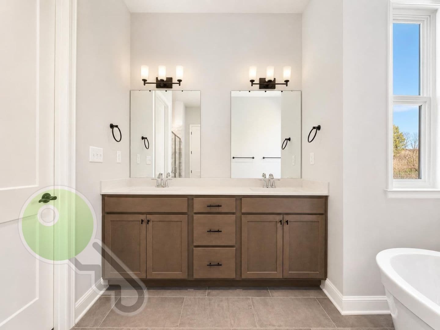 Knoxville House: 1158 Cedar Break Dr