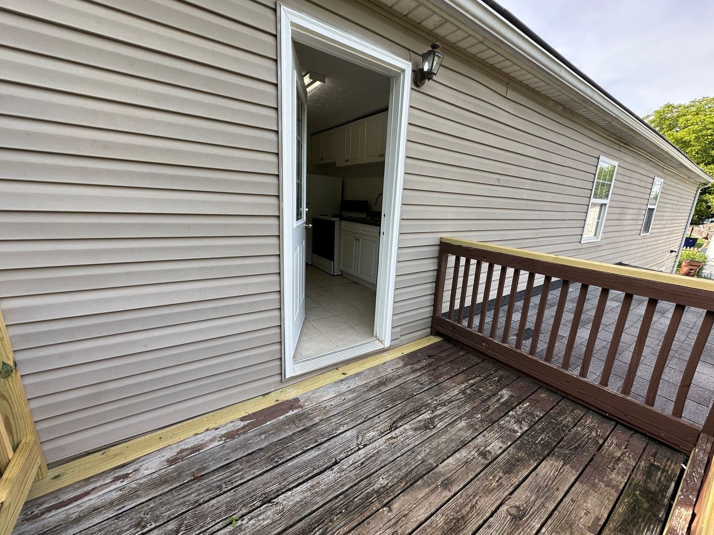 Oak Ridge Multiplex: 379 Robertsville Rd.