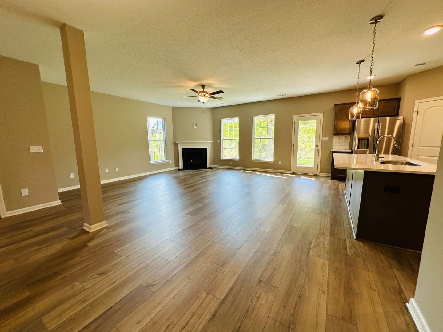 Knoxville House: 1939 Juniper Brush Rd