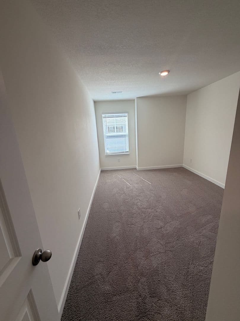 Knoxville House: 7033 Randleman Dr.