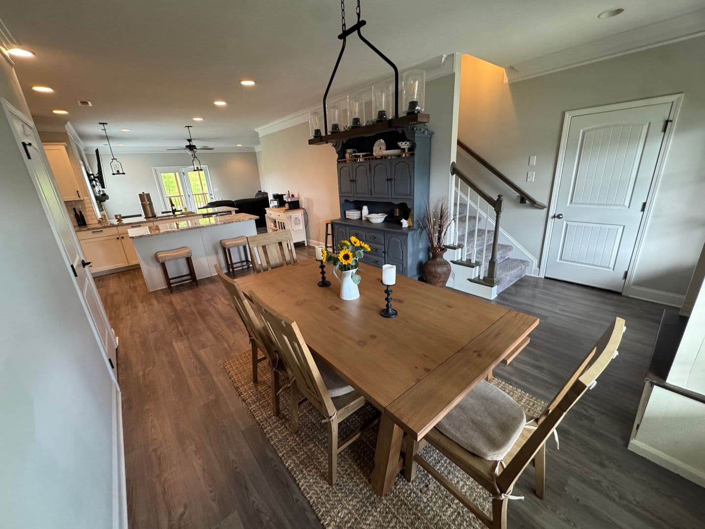 Oak Ridge House: 104 Deerberry Ln