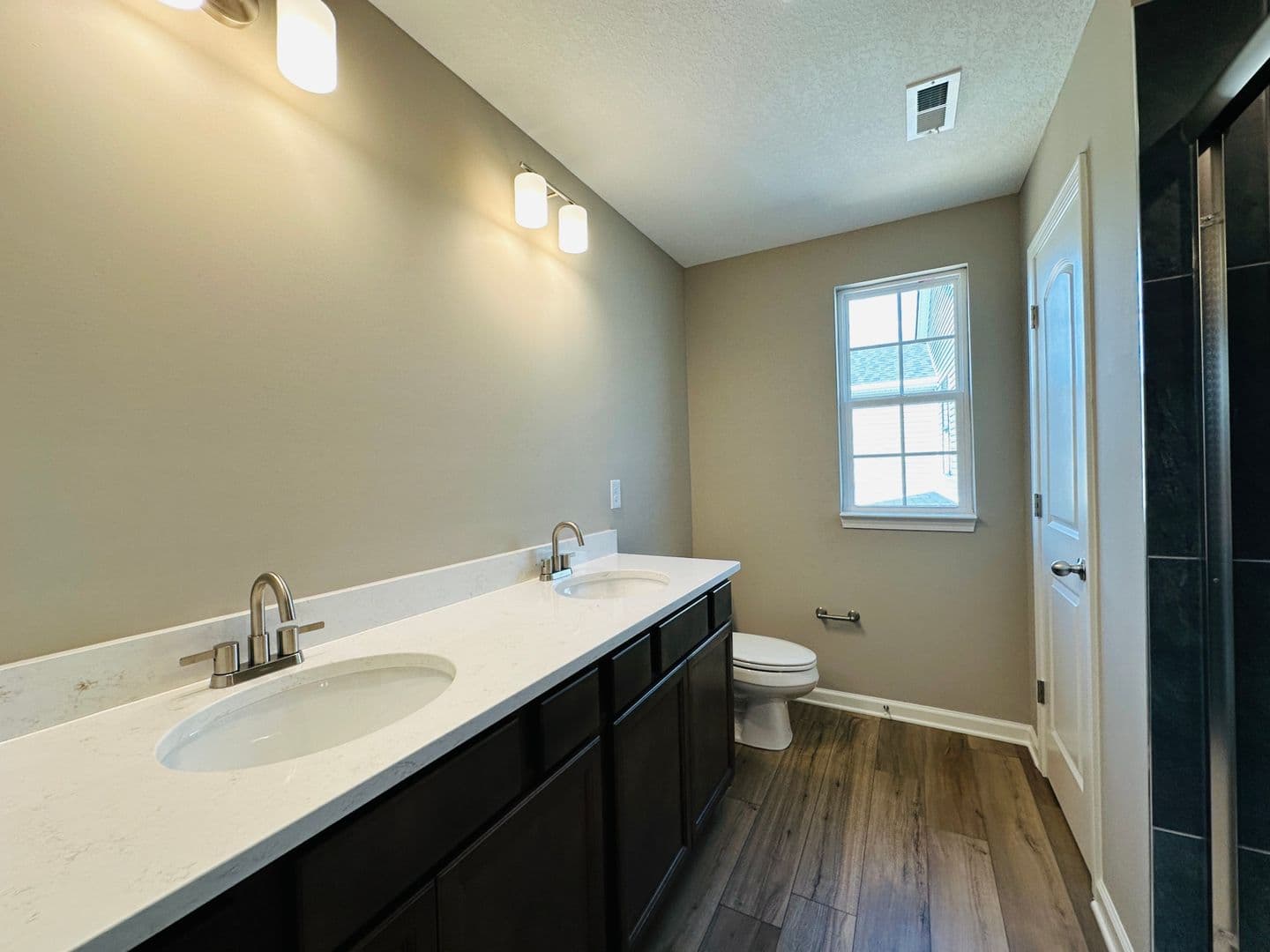 Knoxville House: 1939 Juniper Brush Rd