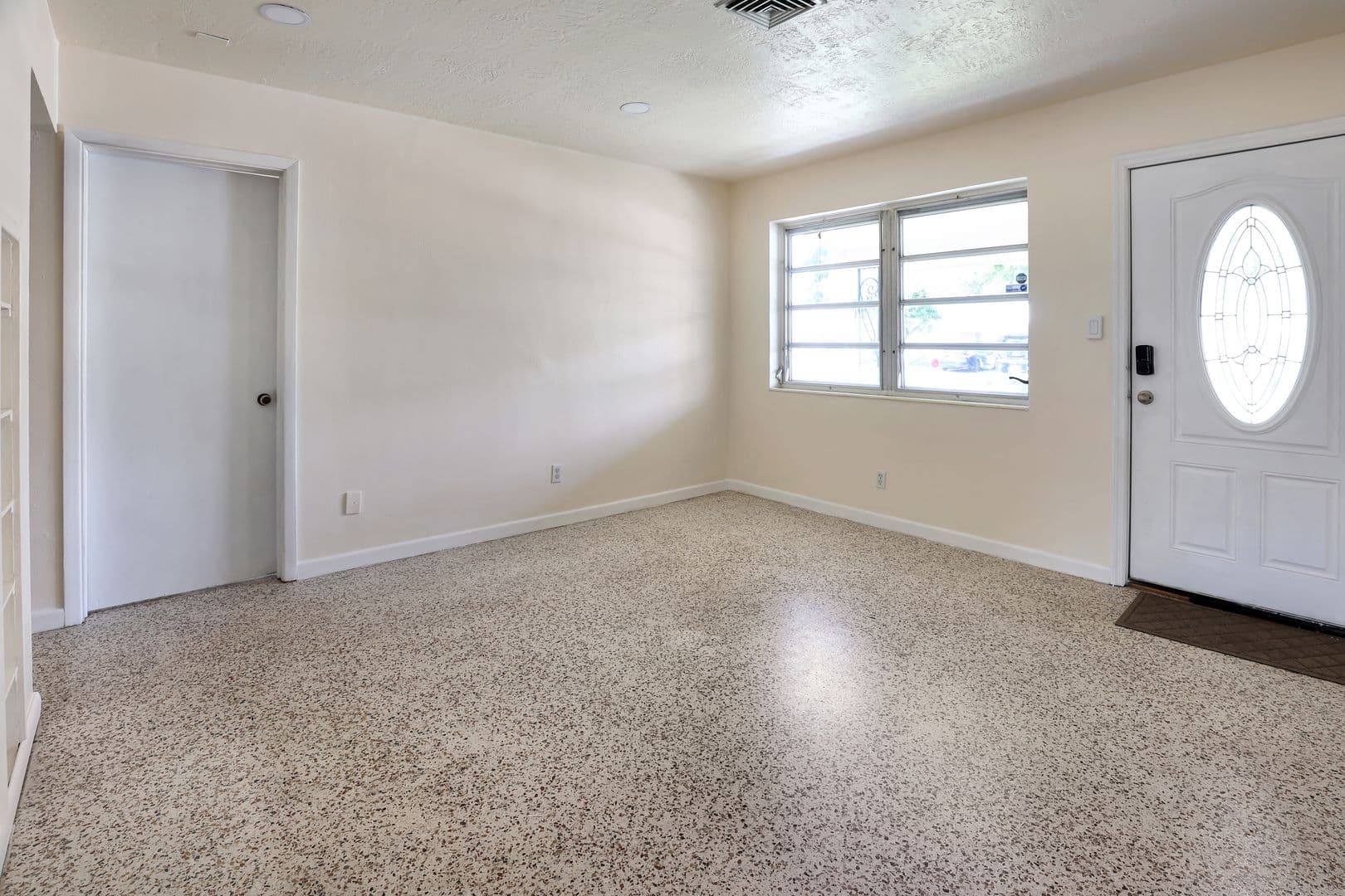 Sarasota House: 4462 Brooksdale Dr