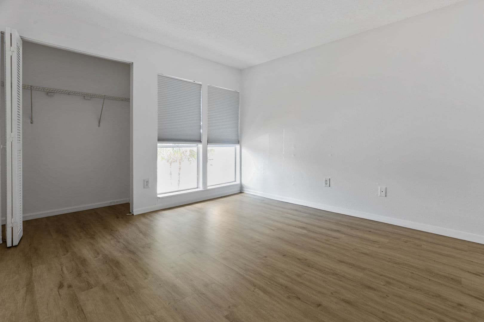 Sarasota Condo: 3461 Clark Rd