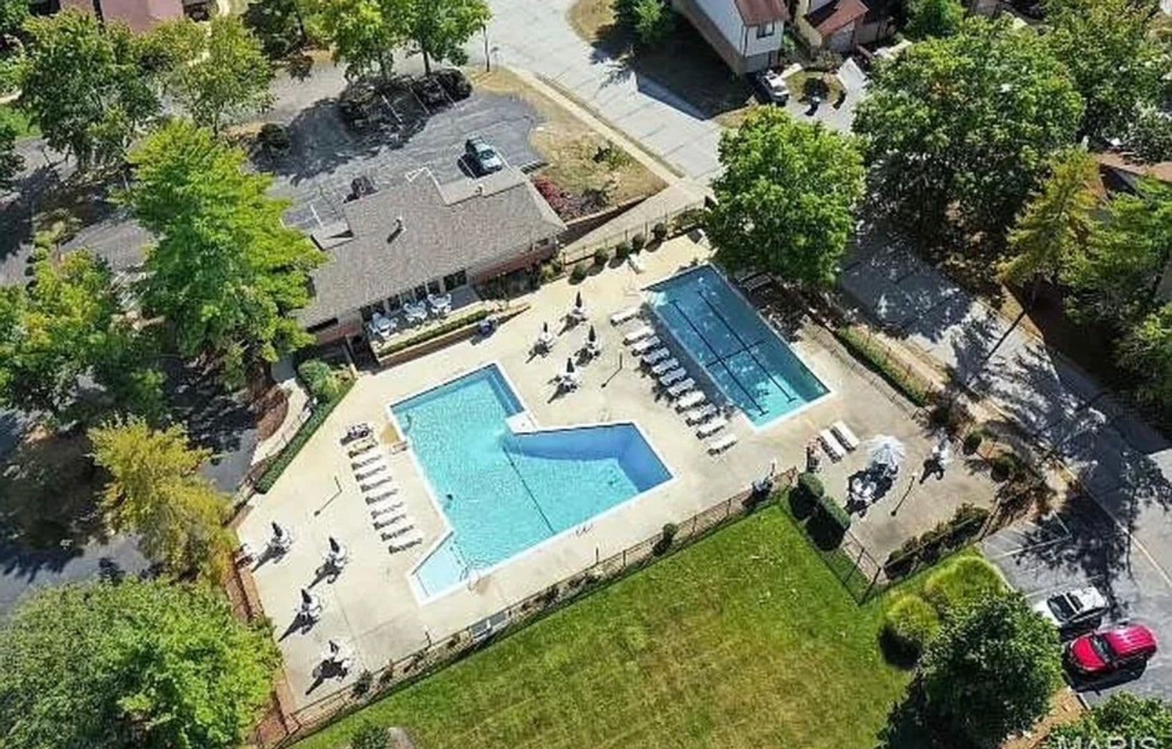 Ballwin Condo: 708 Ridgeside Drive Apt. C
