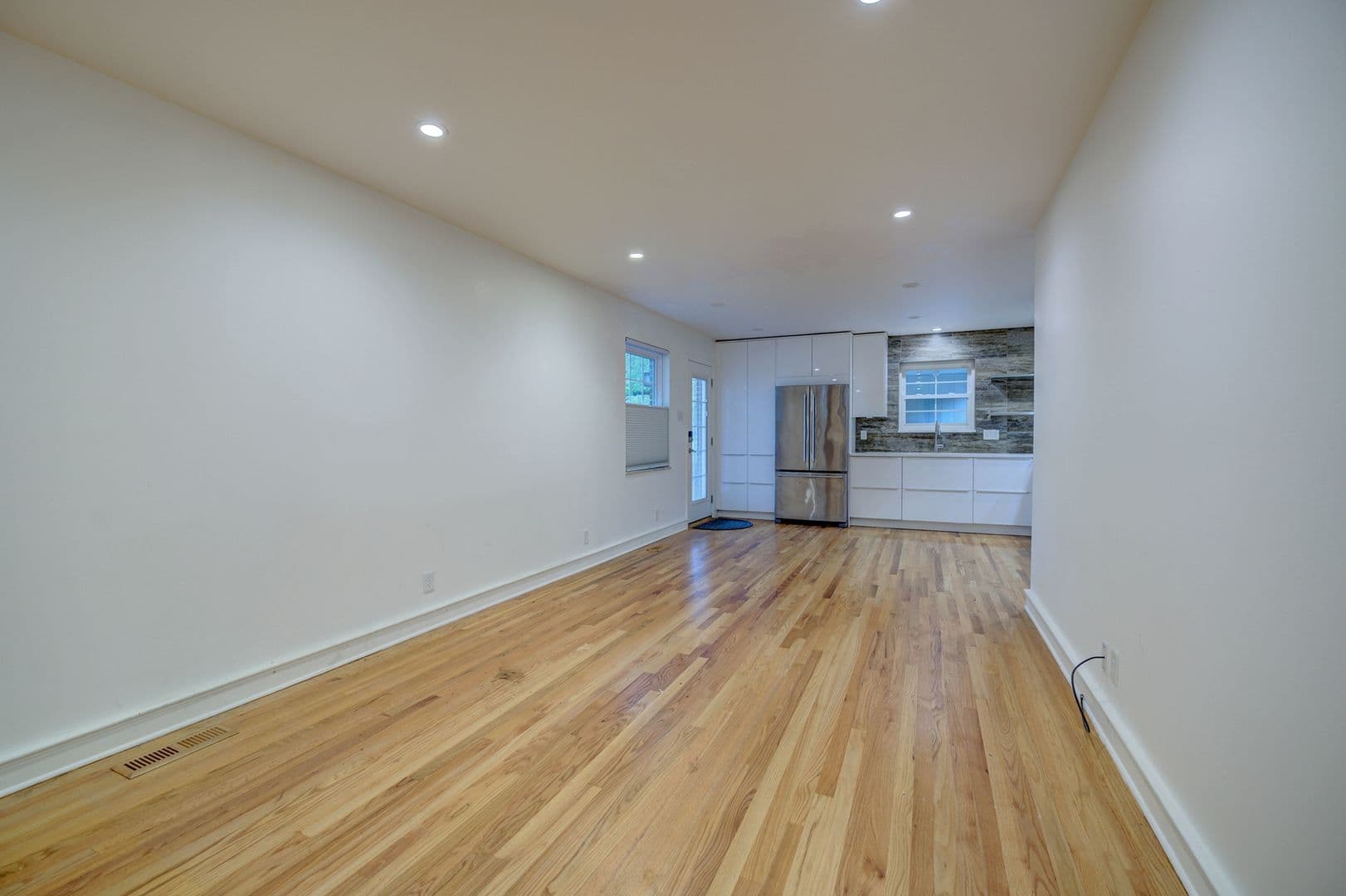 St. Louis House: 10602 Tioga Ct.