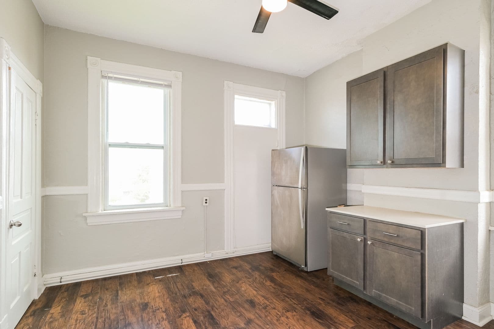 Saint Louis Apartment: 2821-2823 Henrietta Place