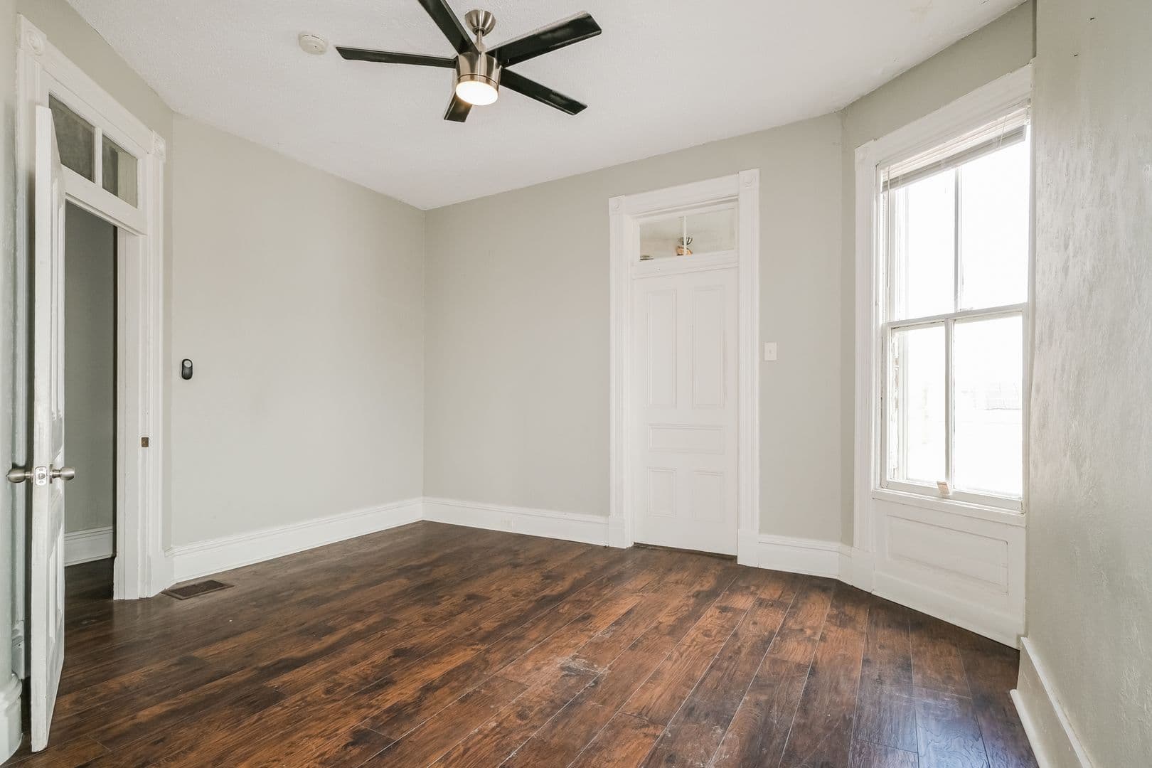 Saint Louis Apartment: 2821-2823 Henrietta Place