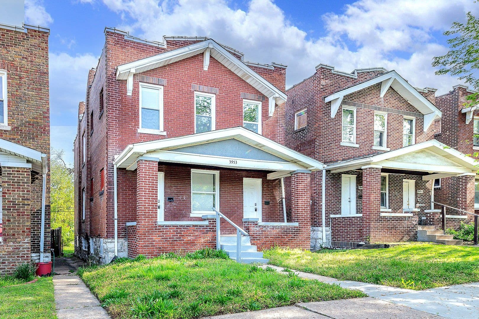 St. Louis Apartment: 3953 Tholozan Ave.