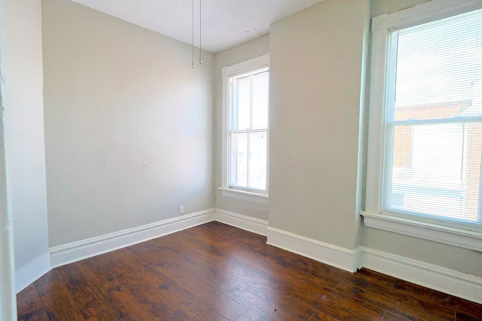 Saint Louis Apartment: 2821-2823 Henrietta Place
