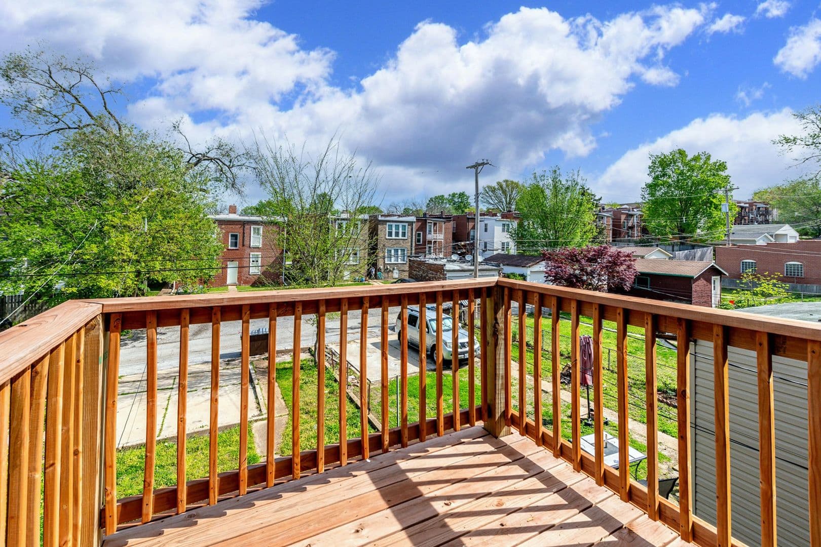 St. Louis Apartment: 3953 Tholozan Ave.