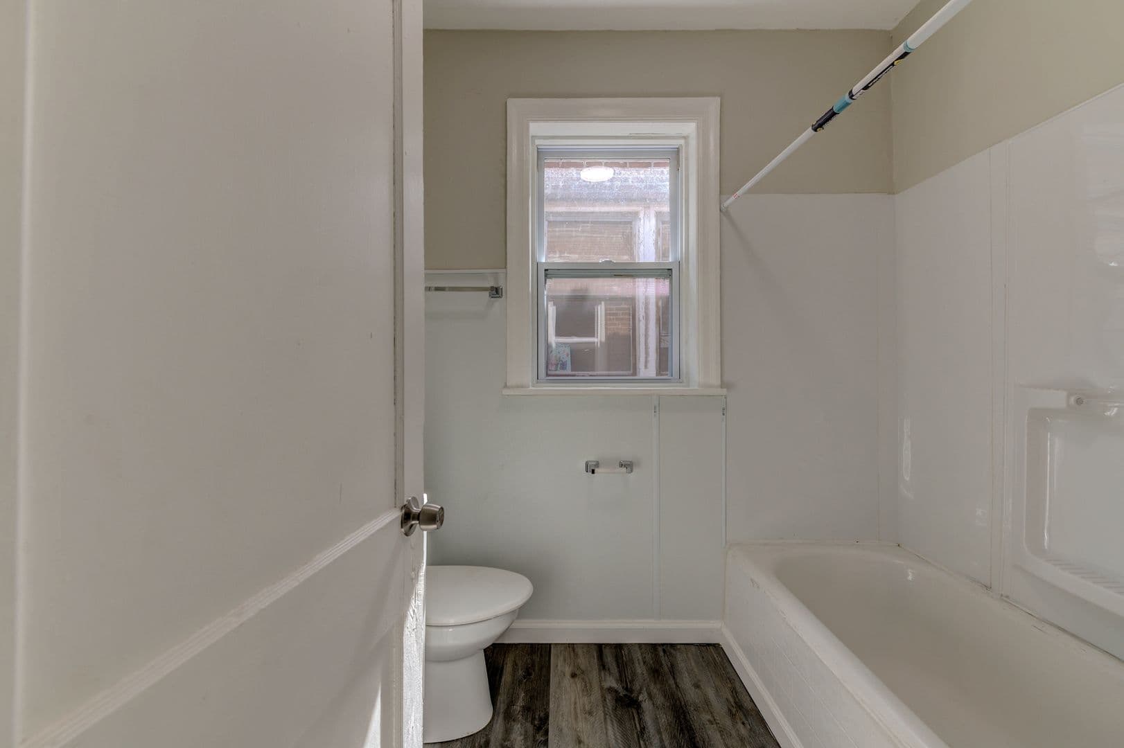 St. Louis Apartment: 3953 Tholozan Ave.