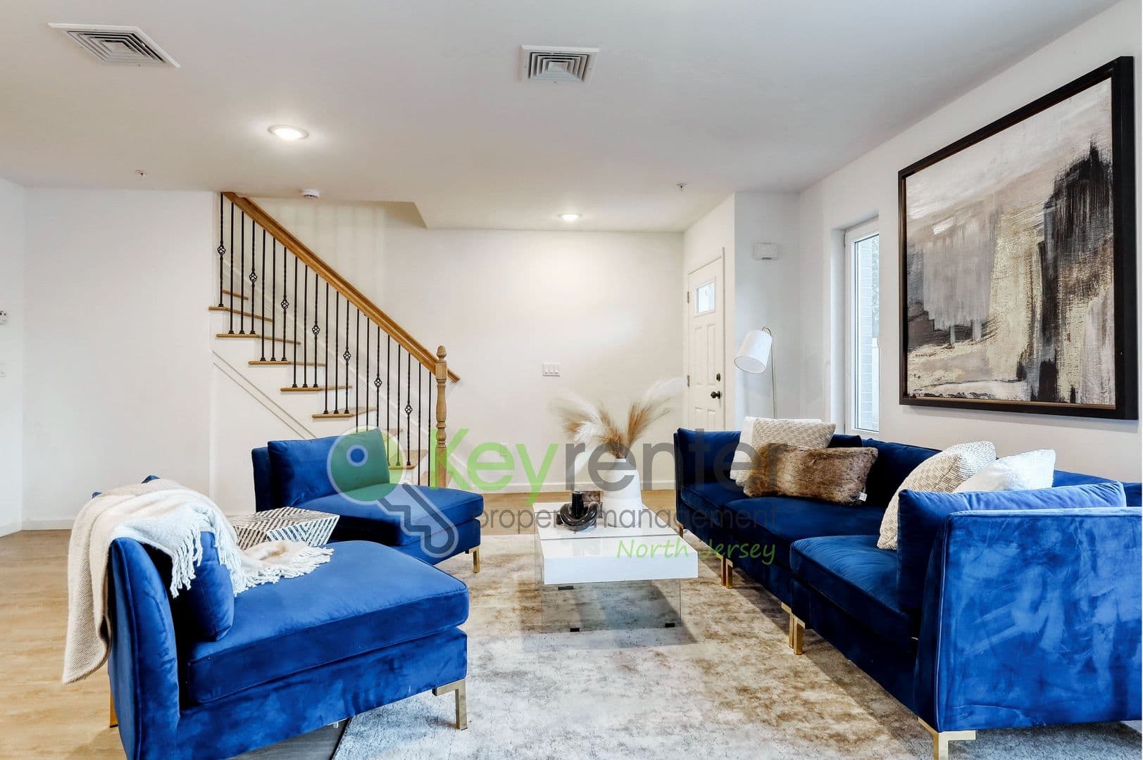 Passaic Townhome: 176 Pennington Avenue