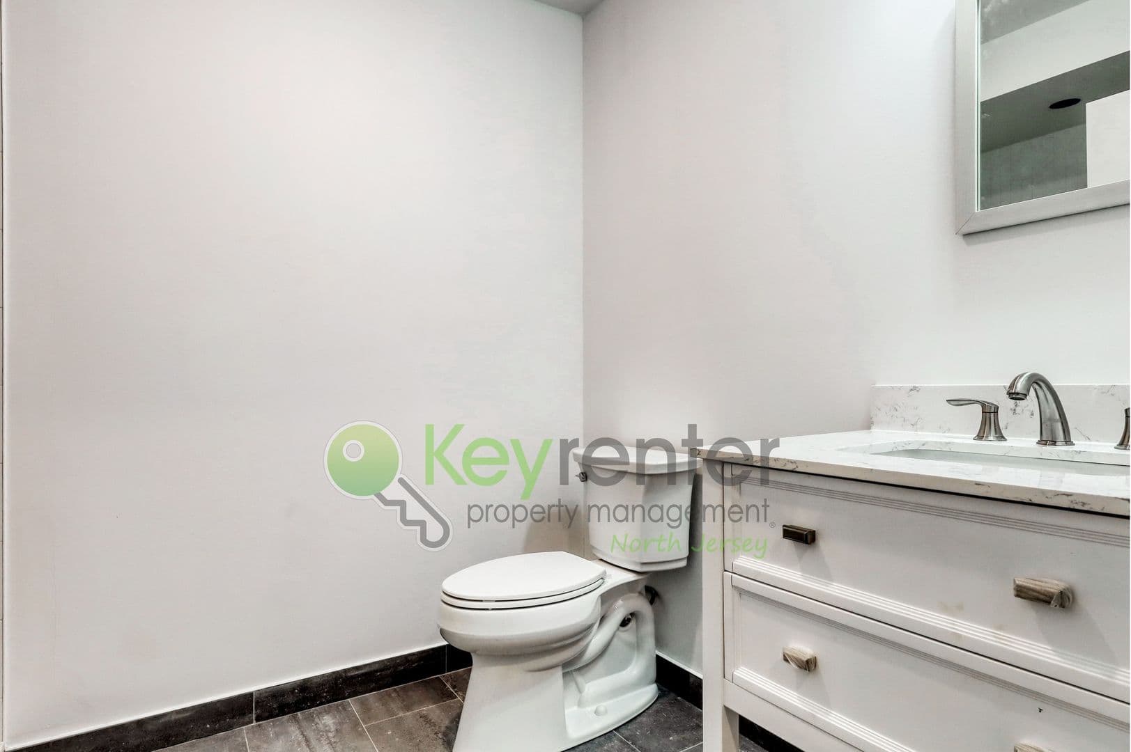 Passaic Townhome: 176 Pennington Avenue