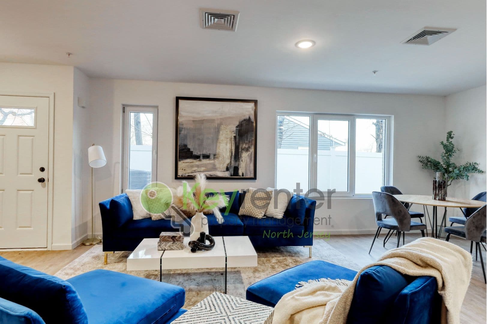 Passaic Townhome: 176 Pennington Avenue