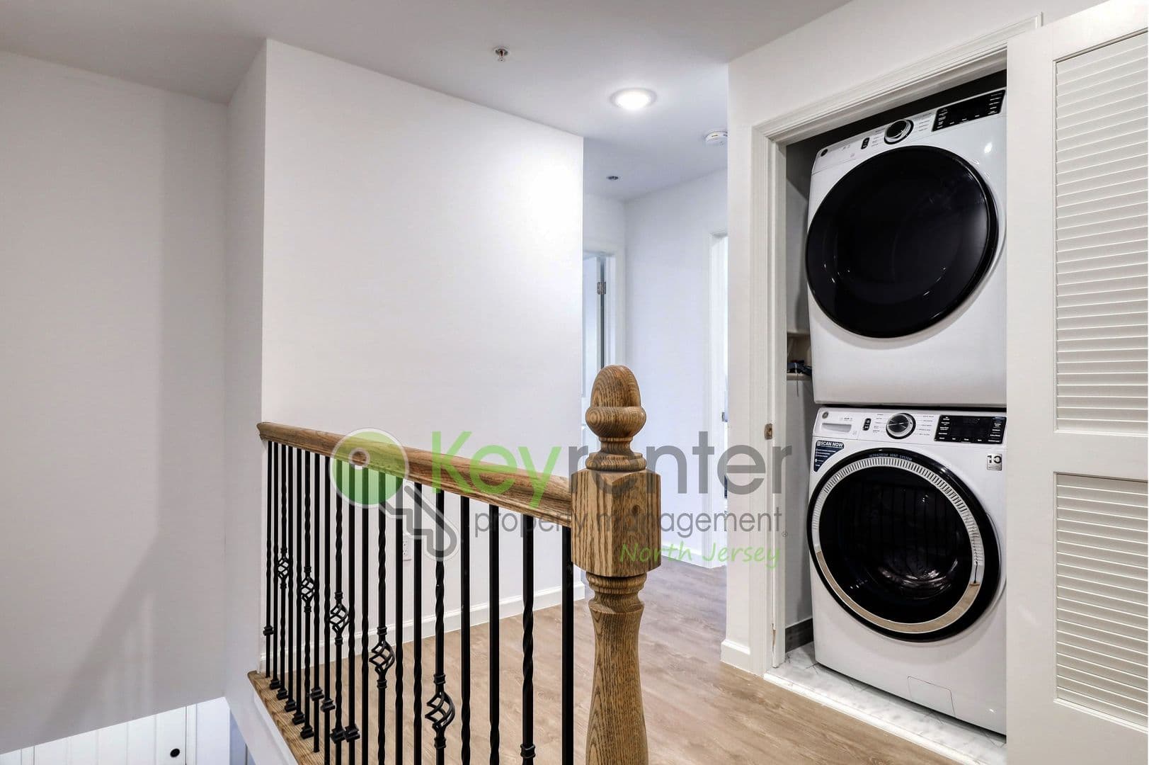Passaic Townhome: 176 Pennington Avenue