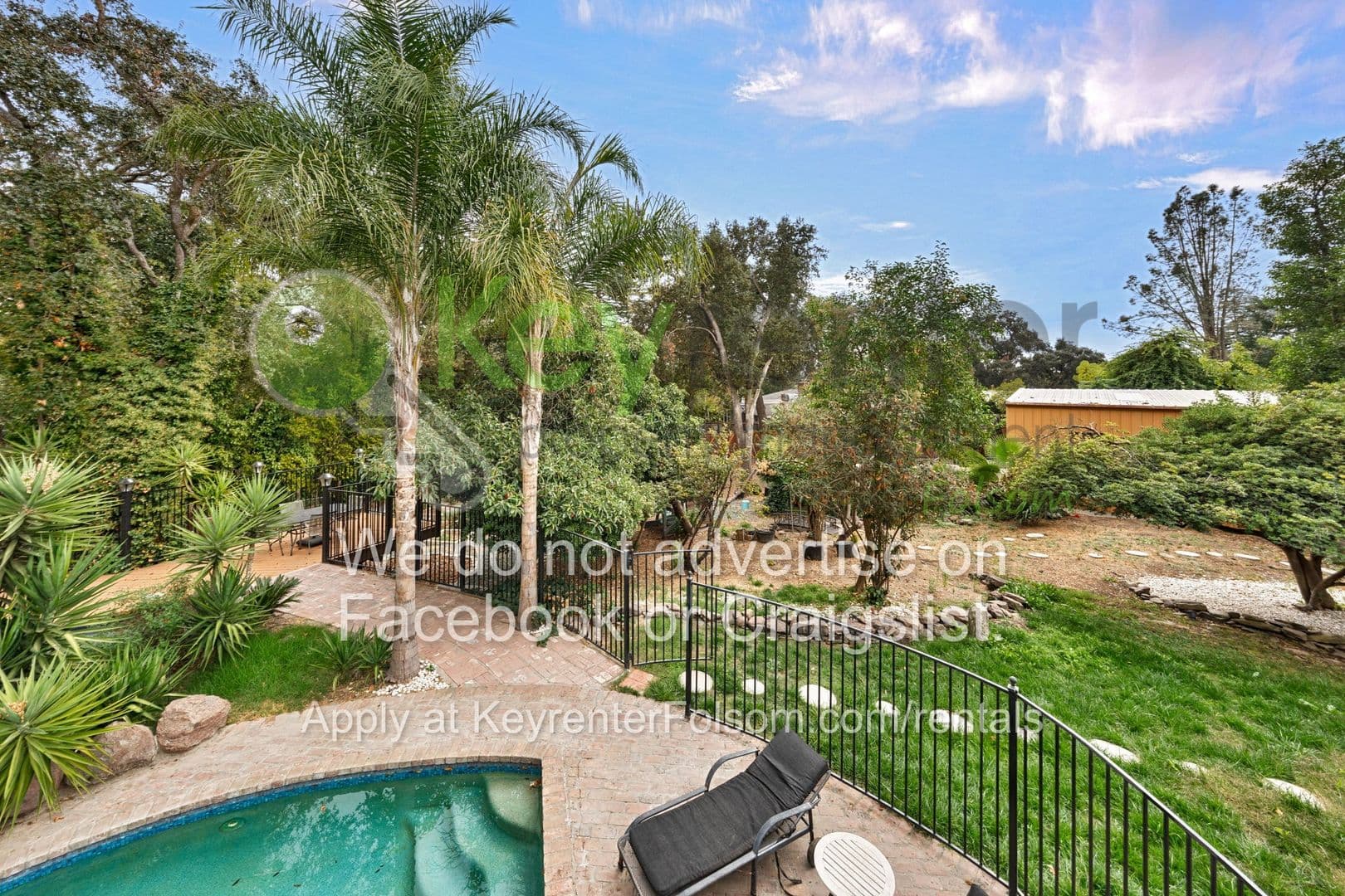 Sacramento House: 930 Saverien Drive