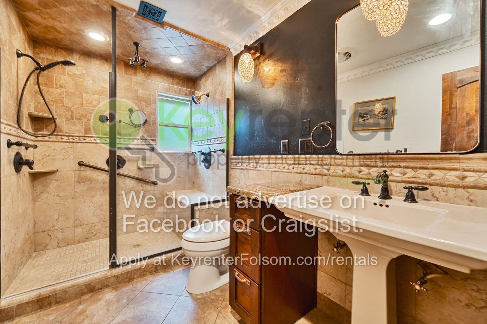 Sacramento House: 930 Saverien Drive