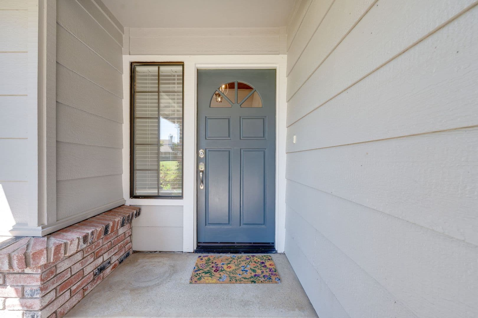 Folsom House: 103 Buck Circle