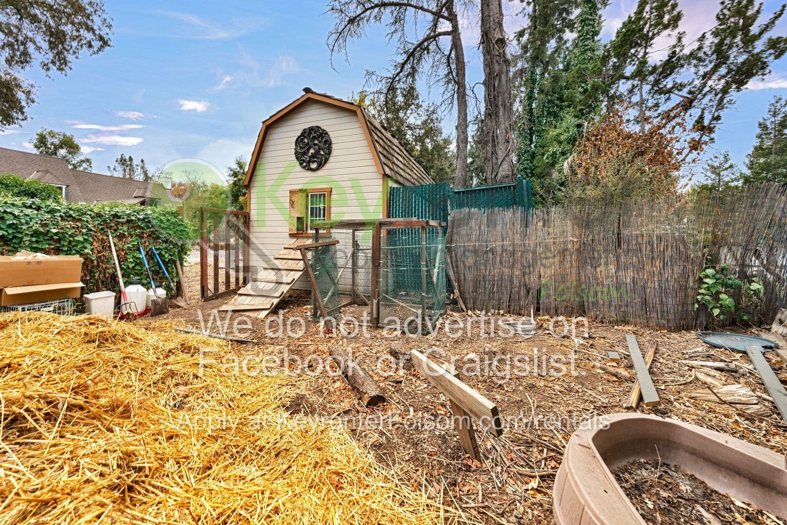 Sacramento House: 930 Saverien Drive