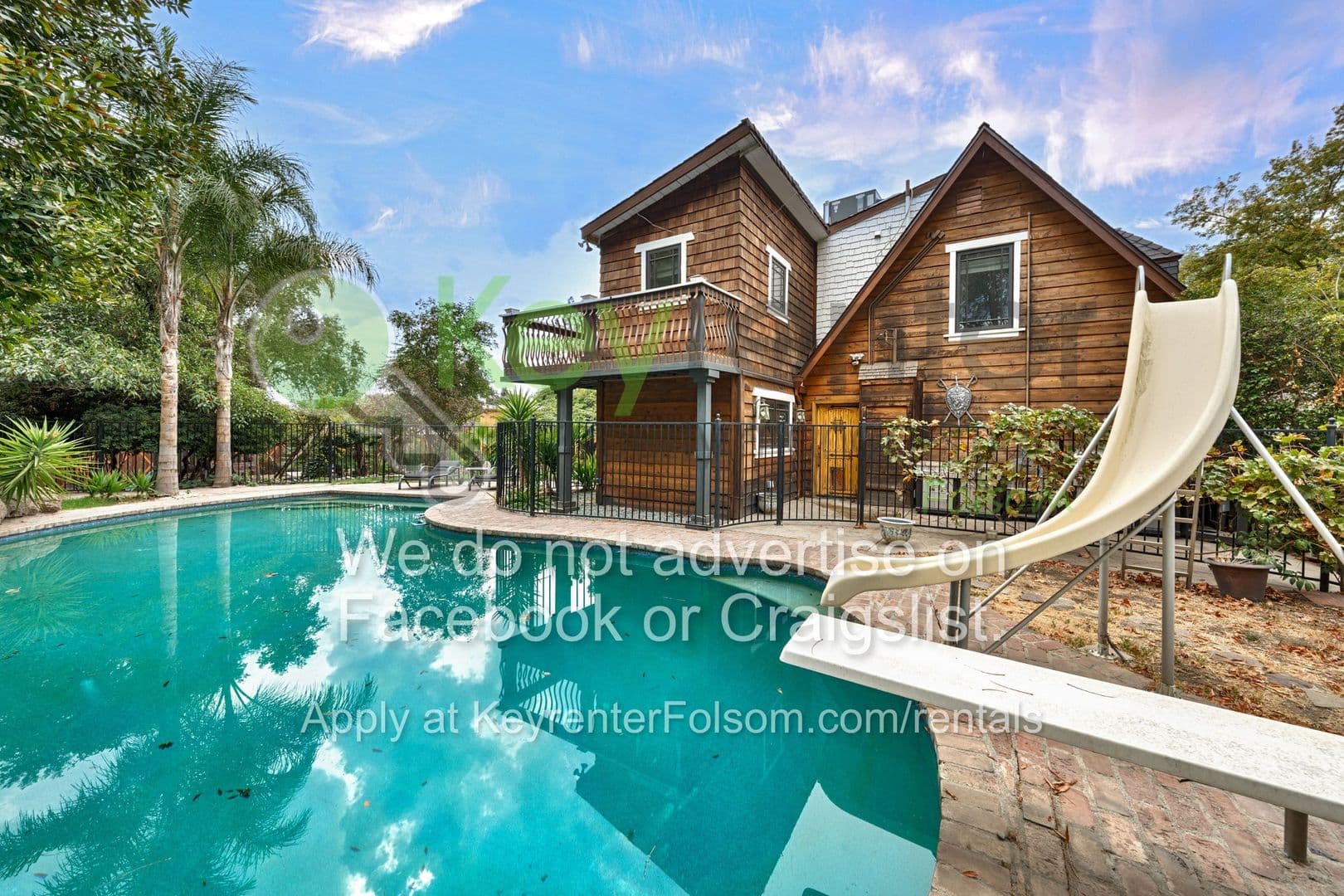 Sacramento House: 930 Saverien Drive