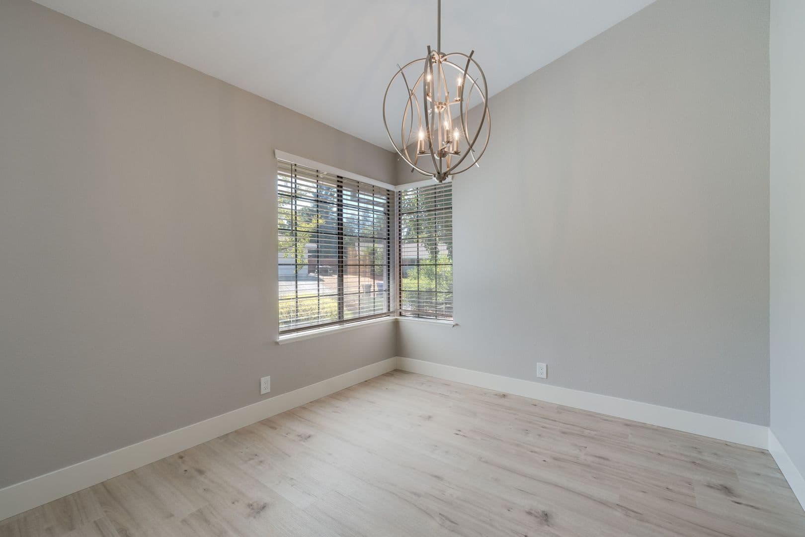 Folsom House: 103 Buck Circle