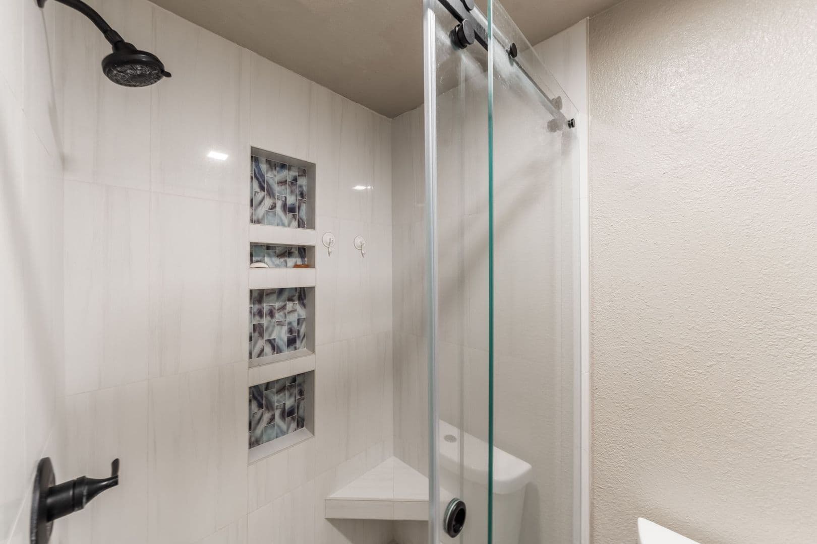 Sacramento House: 10222 Sunol Way