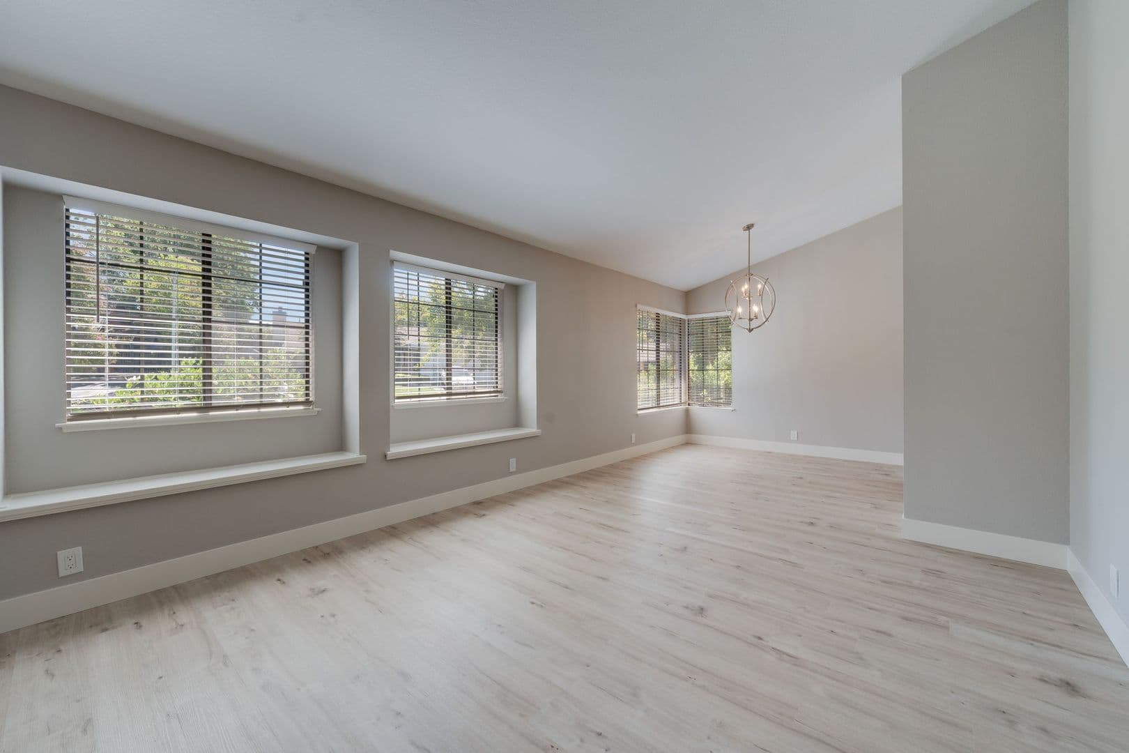 Folsom House: 103 Buck Circle