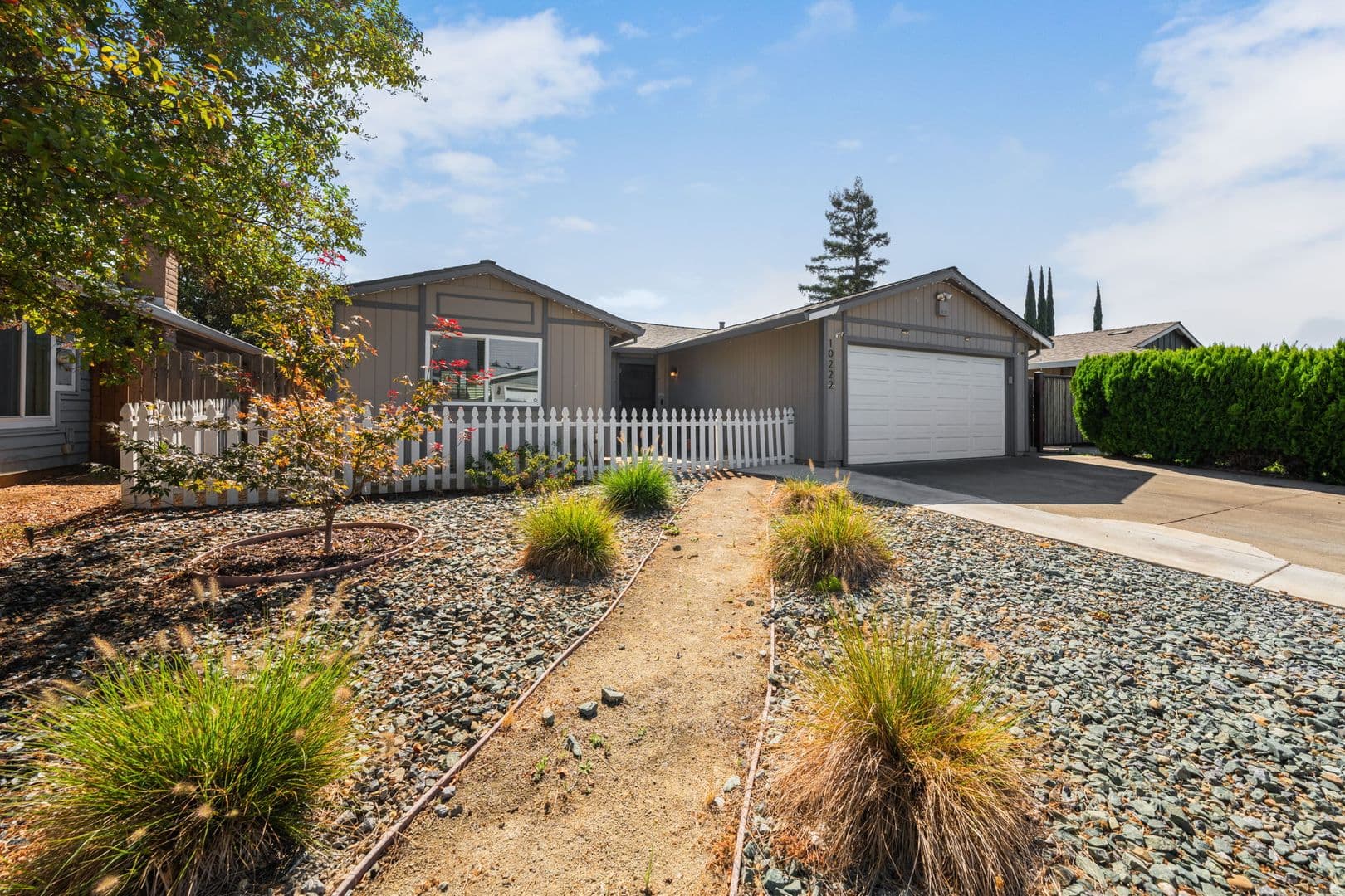 Sacramento House: 10222 Sunol Way