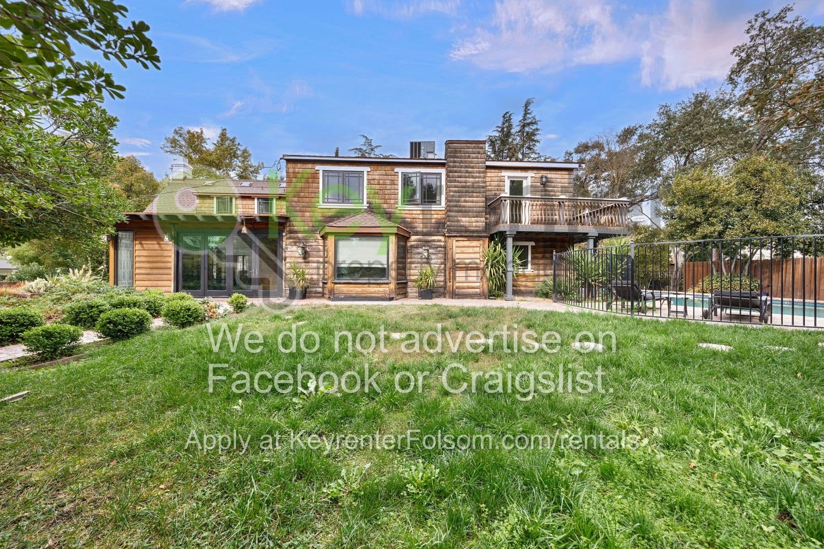Sacramento House: 930 Saverien Drive
