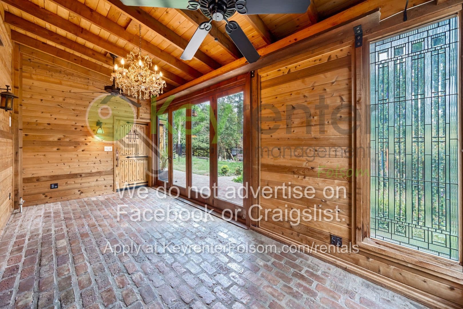 Sacramento House: 930 Saverien Drive