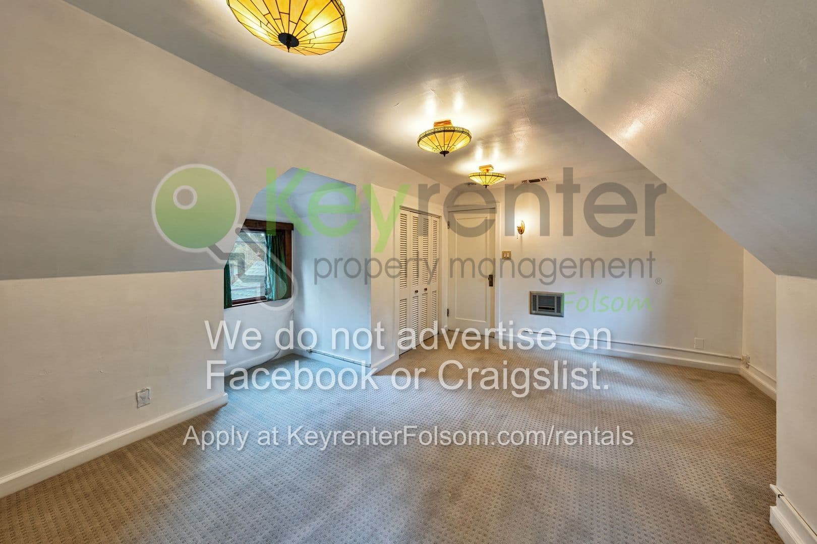 Sacramento House: 930 Saverien Drive