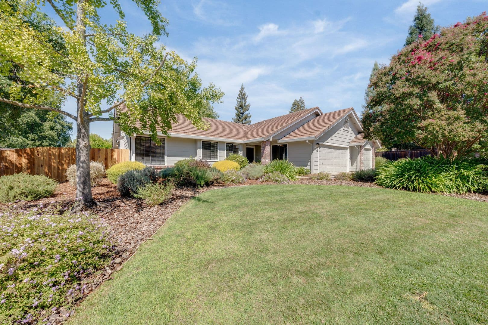 Folsom House: 103 Buck Circle