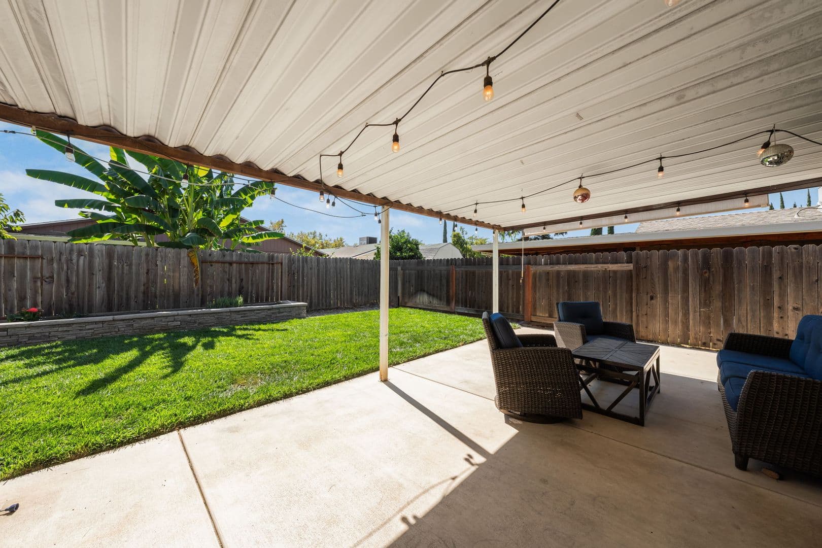 Sacramento House: 10222 Sunol Way