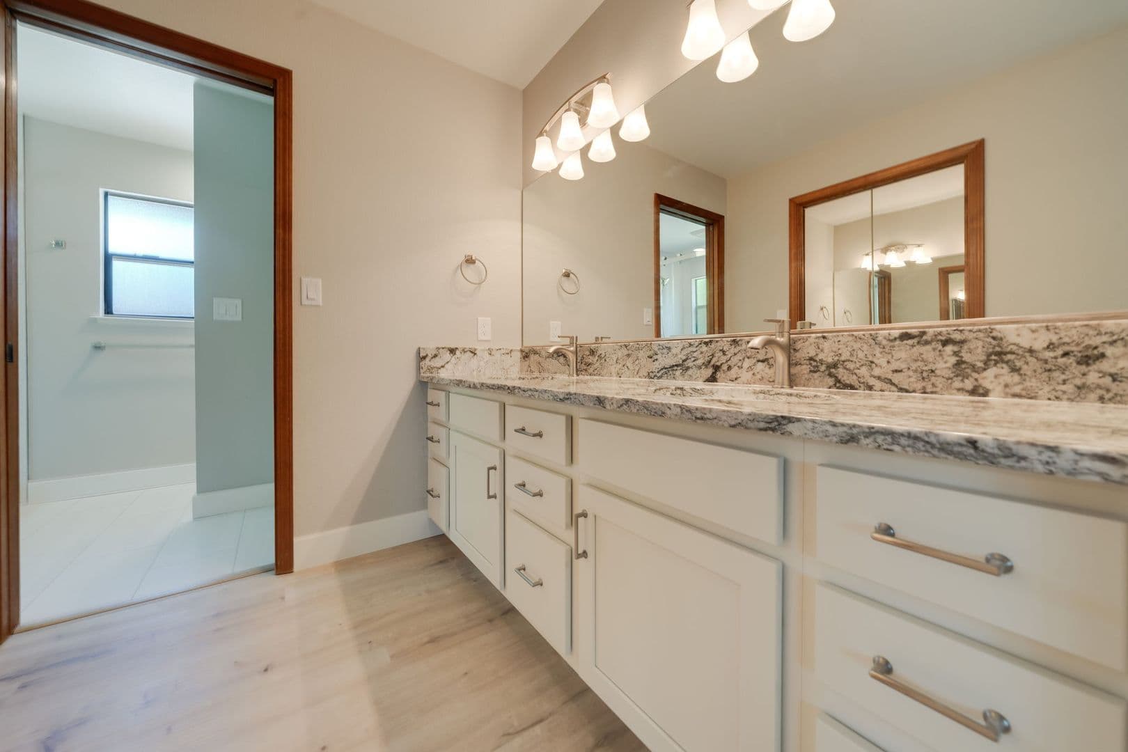 Folsom House: 103 Buck Circle