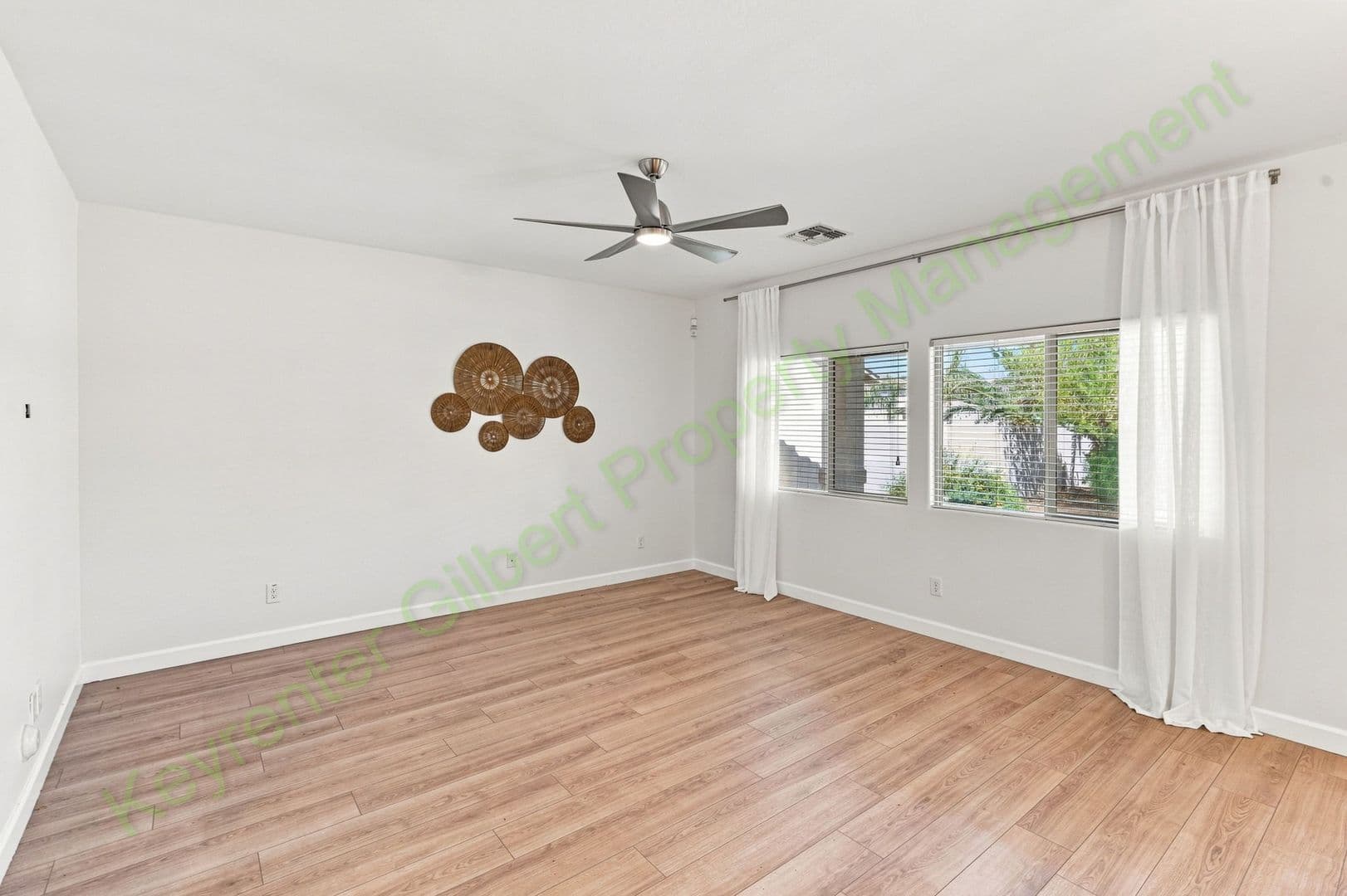 San Tan Valley House: 1546 W Alder Road
