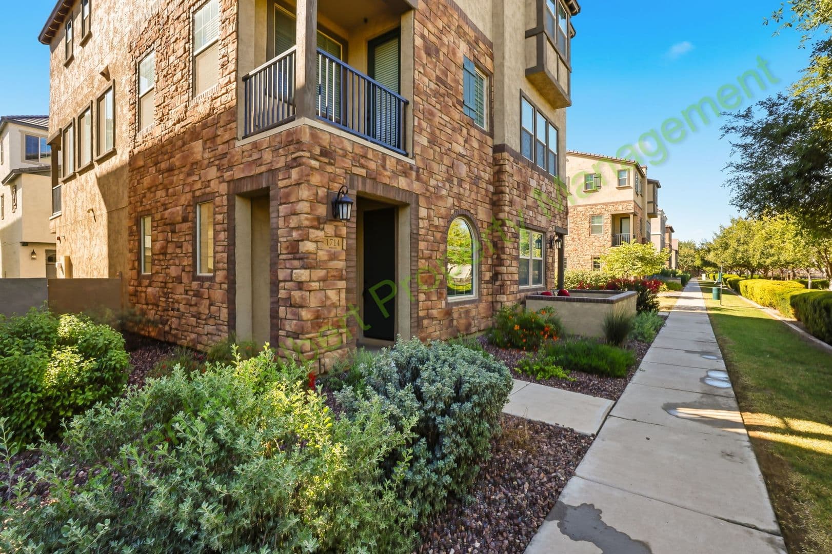 Gilbert House: 1714 E Bridgeport Pkwy